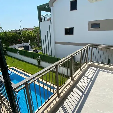 Eden Nest Exclusive * Μπέλεκ
